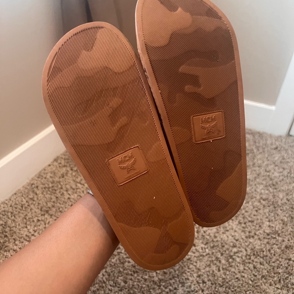 MCM Monogram Logo Slides (Cognac  / Classic, Size 40) - Picture 7 of 7